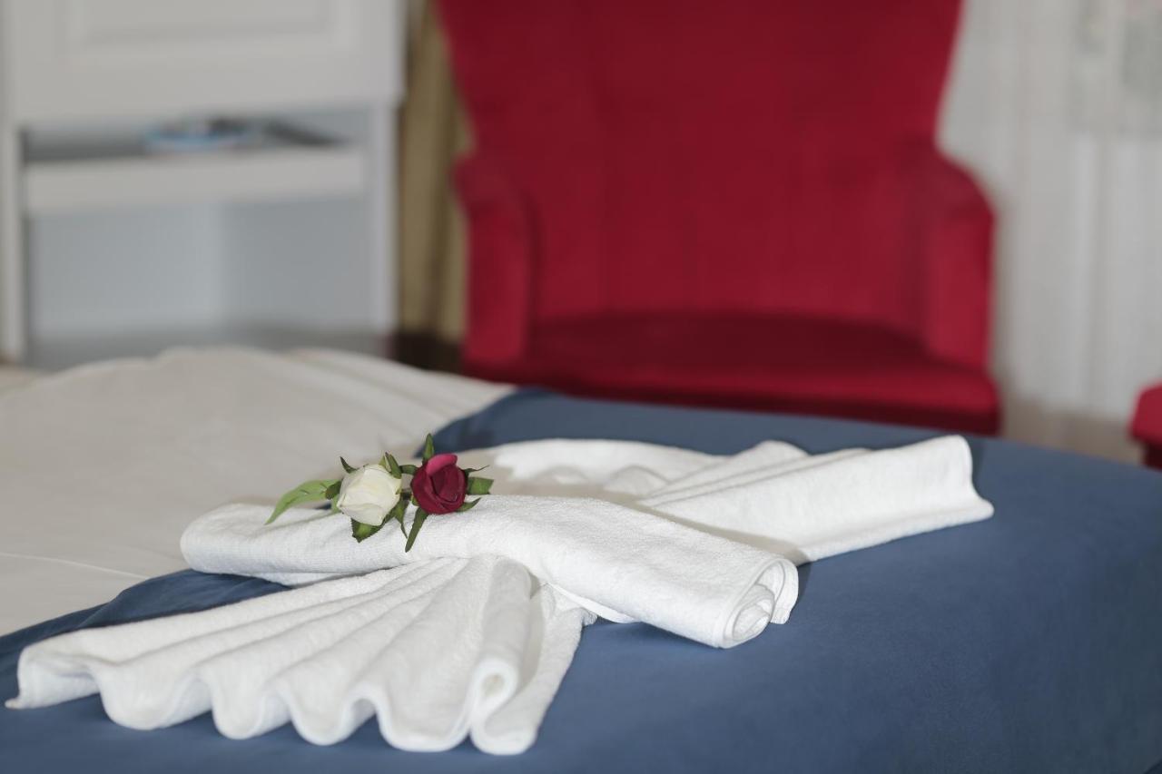 Yomra Residence Hotel エクステリア 写真